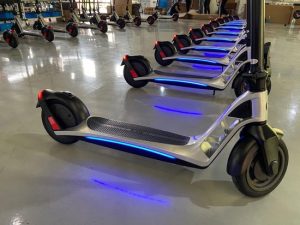 2021 nieuwe elektrische step h10 e scooter 9 inch anti lek banden - Elektrische Step Wereld